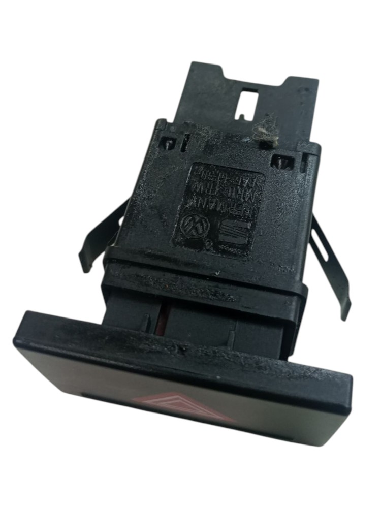 Botao Pisca Alerta Volkswagen Touareg 2005 2010 2015 Preto 7