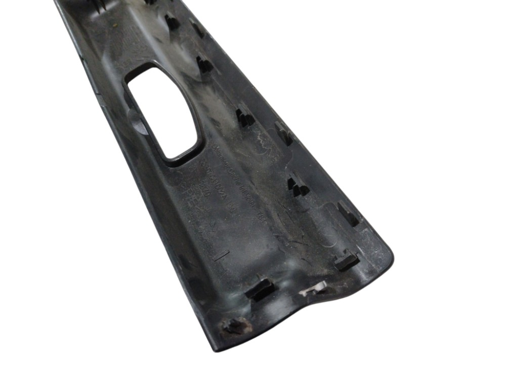 Acabamento Superior Porta Mala Peugeot 3008 2014 2016 2018 5