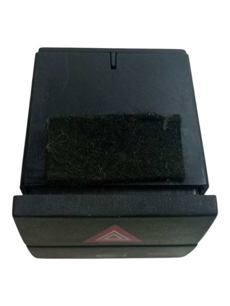 Botao Pisca Alerta Chevrolet Vectra 2006 2012 Trava Porta Preto 5