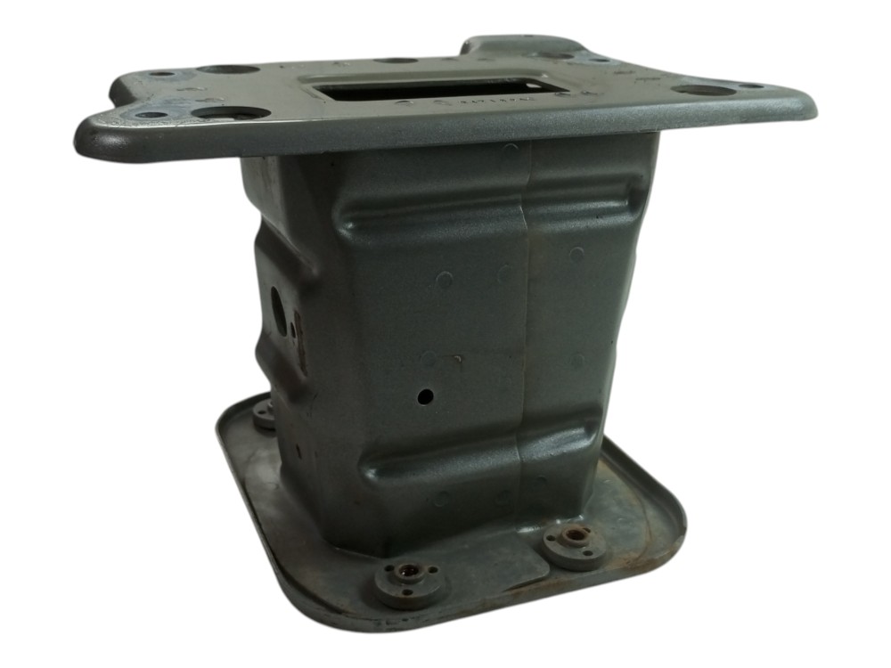 Suporte Alma Parachoque Chevrolet Captiva 2008 2009 2010 4