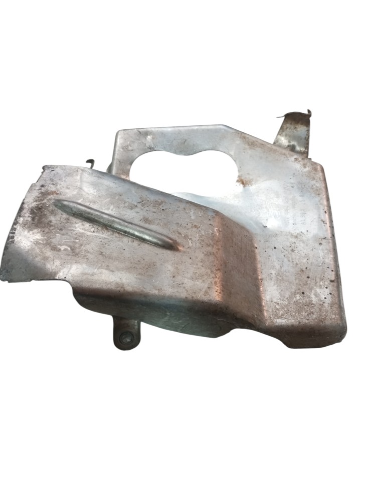 Placa Protecao Contra Calor Passat 2007 2008 2010 2013 Usado 2
