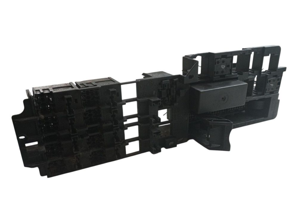 Caixa Fusiveis Mercedes Benz C180 94 95 96 97 97 6