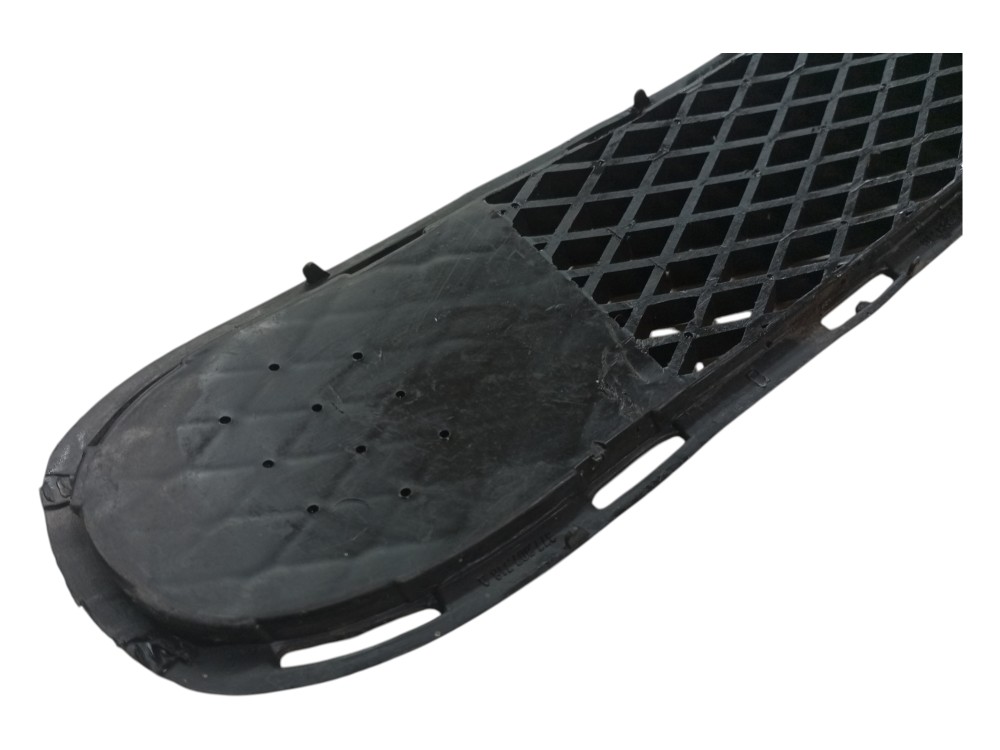 Grade Parachoque Vw Gol G3 2005 2007 2009 Direito Usado 7