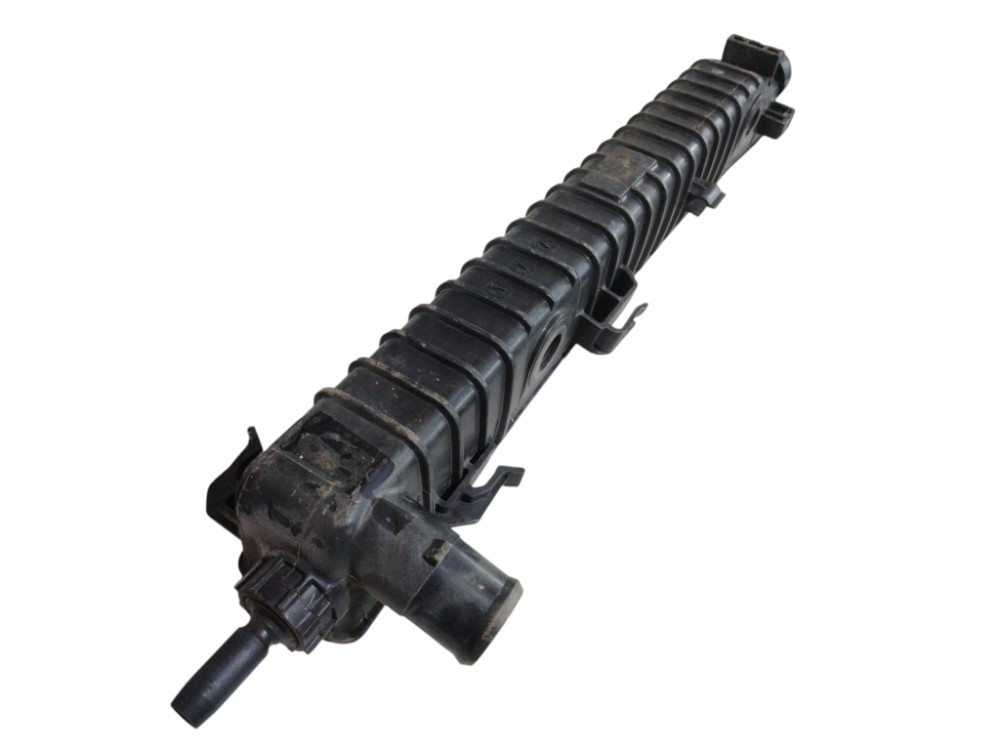 Caixa suporte radiador captiva 2009 2010 2011 2012 6