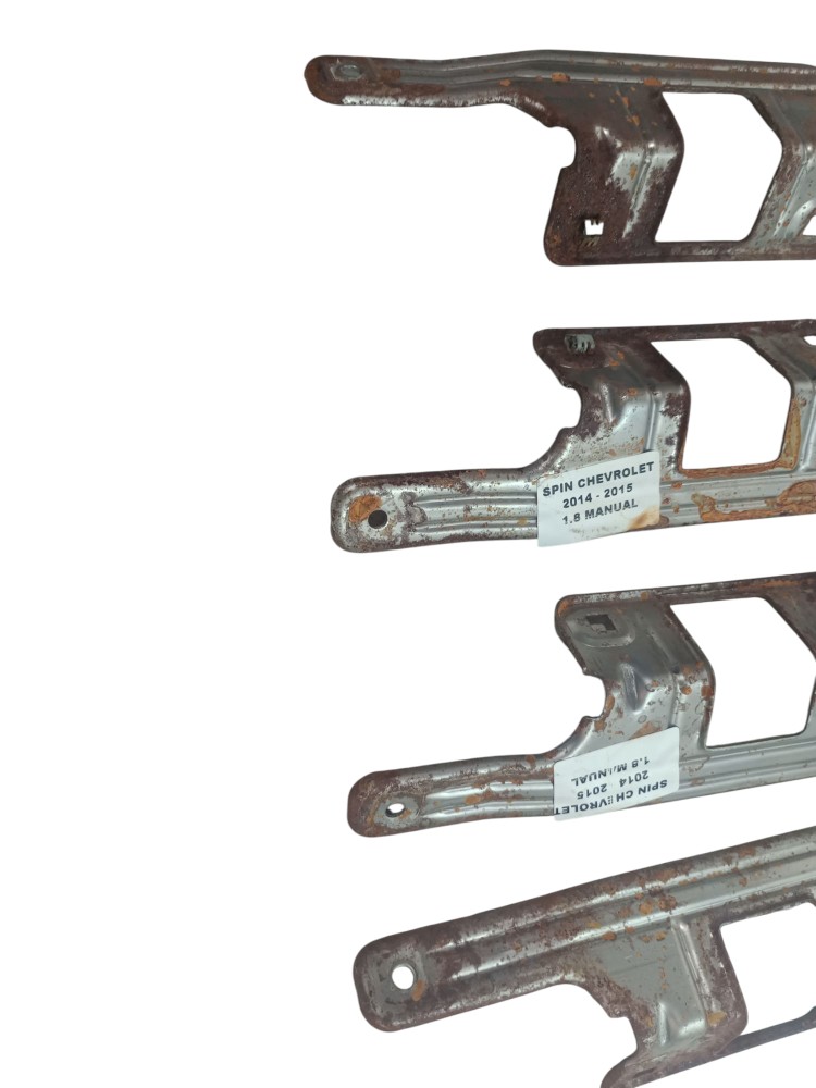 Kit Jogo Suporte Forro Porta Spin 1.8 2014 2015 Chevrolet 3