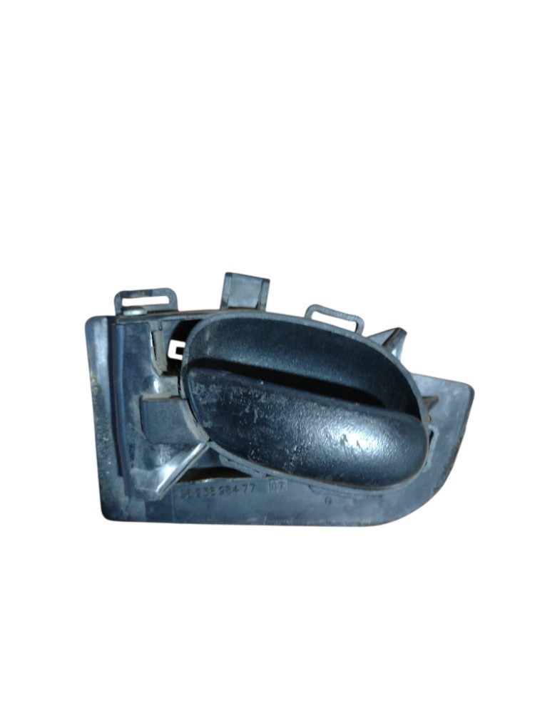 Macaneta Interna Traseiro Peugeot 206 2004 2006 2010 Esquerd Preto Traseira