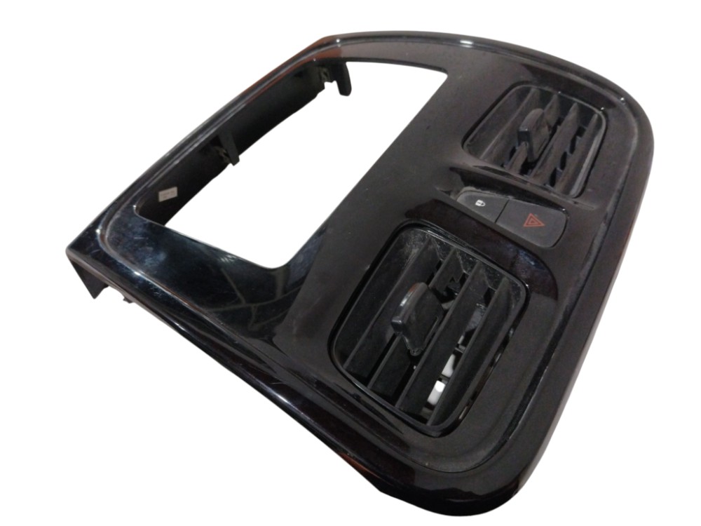 Moldura Painel Central Logan Sandero 2014 2019 Difusor Botao 2