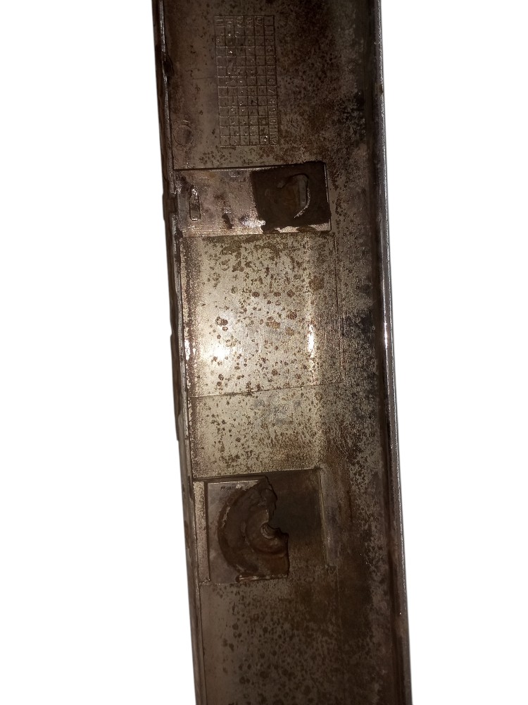 Friso Porta Mala Renault Sandero Logan 201 Usado Detalhes 4