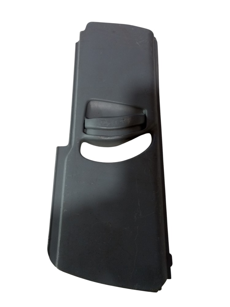 Moldura Coluna Audi A3 98 99 2000 2001 2003 Esquerdo 2