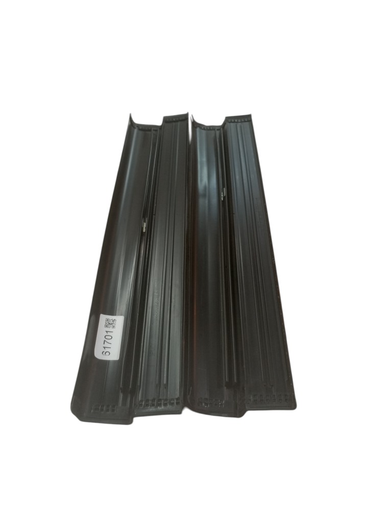 Soleira Porta Mercedes Benz C180 93 2000 Dianteira Preto 4