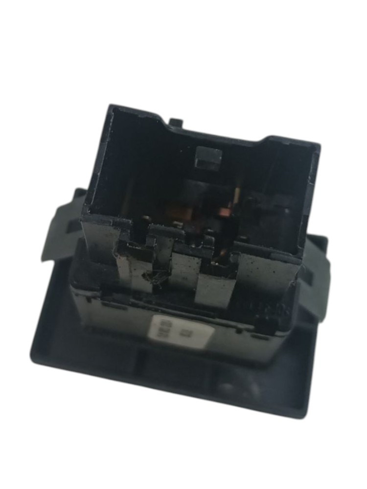 Botao Pisca Alerta Volkswagen Touareg 2005 2010 2015 Preto 4