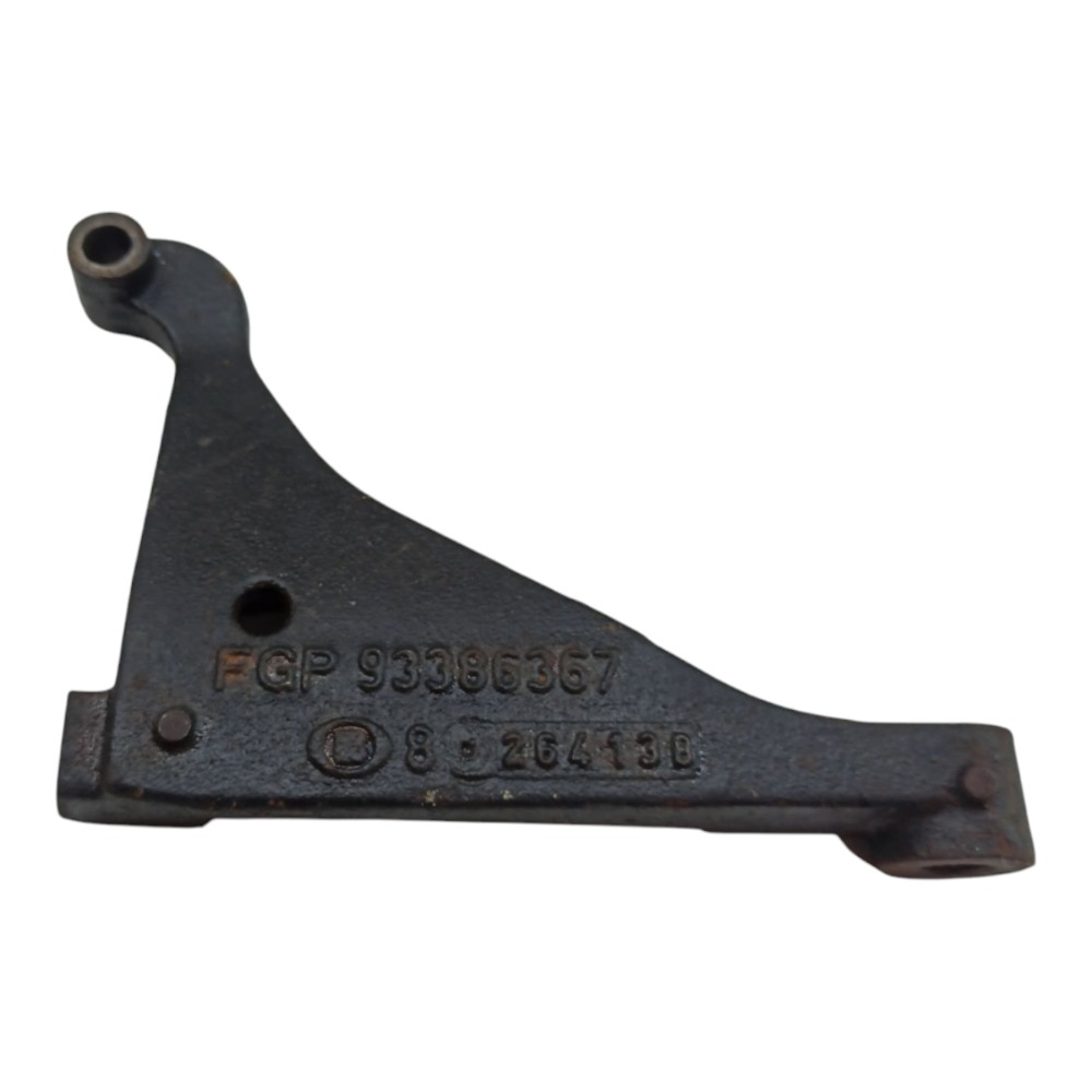 Suporte Alternador Gm Corsa Prisma Celta 94 95 96 99 2012 1