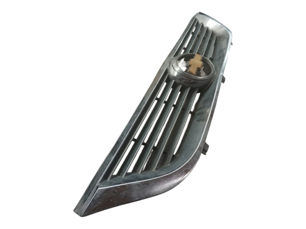 Grade parachoque dianteiro Chevrolet vectra 97 99 2000 2005 3