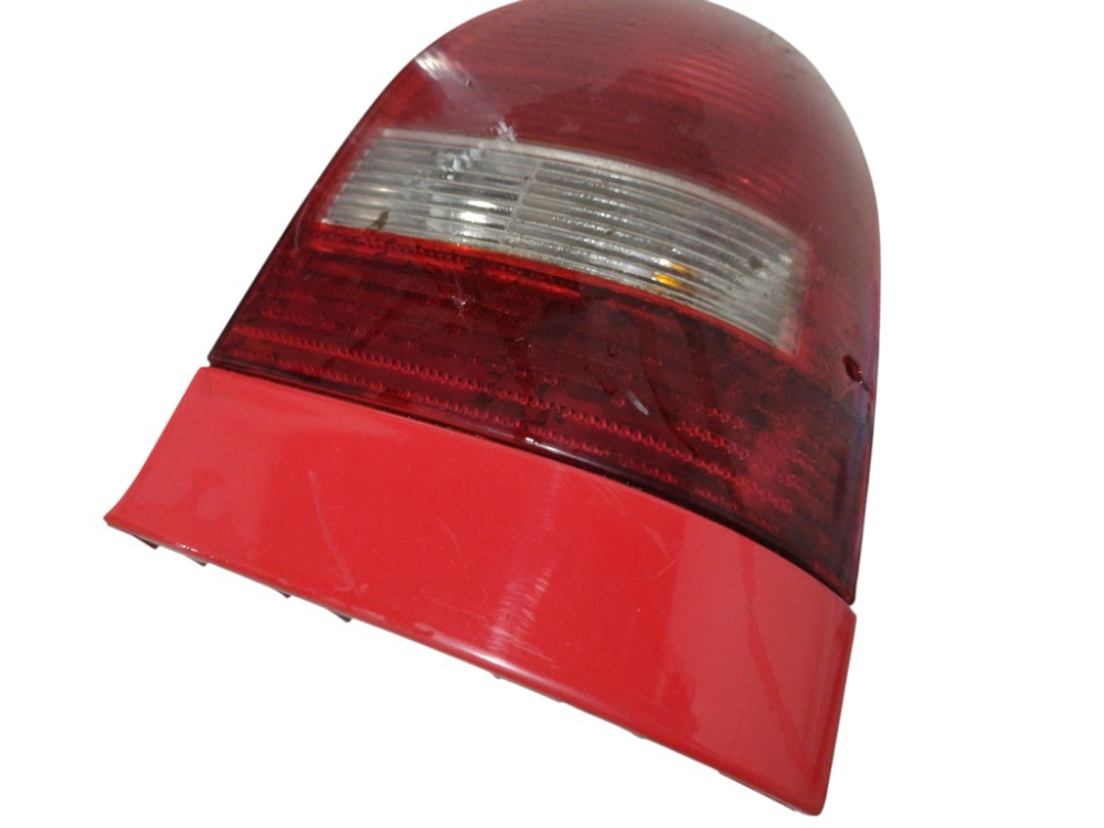 Lanterna Gol G3 99 2001 2004 Direito Volkswagen Com Detalhe Direito/passageiro Vermelha 2