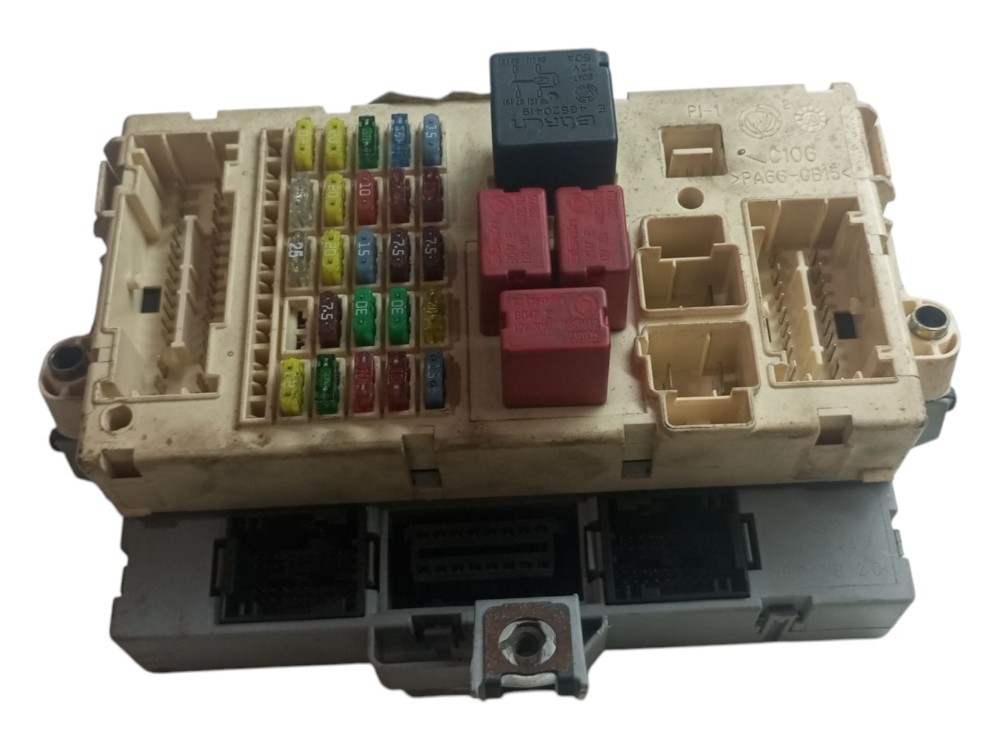 Caixa Fusivel Interna Fiat Stilo 1.8 2003 2006 2008 2011 1