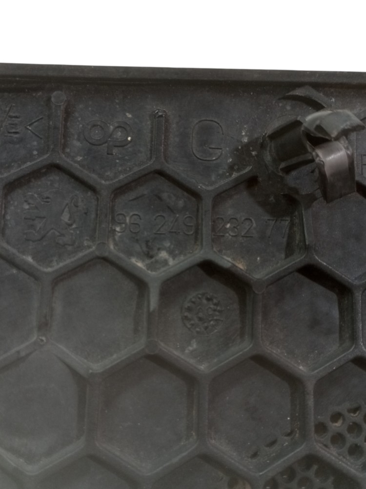 Tela Grade Auto Falante Peugeot 206 2004 2005 2006 Par Preto 5