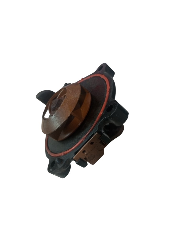 Bomba Agua Peugeot 308 408 3008 1.6 THP 2012 2014 2017 Usado 2