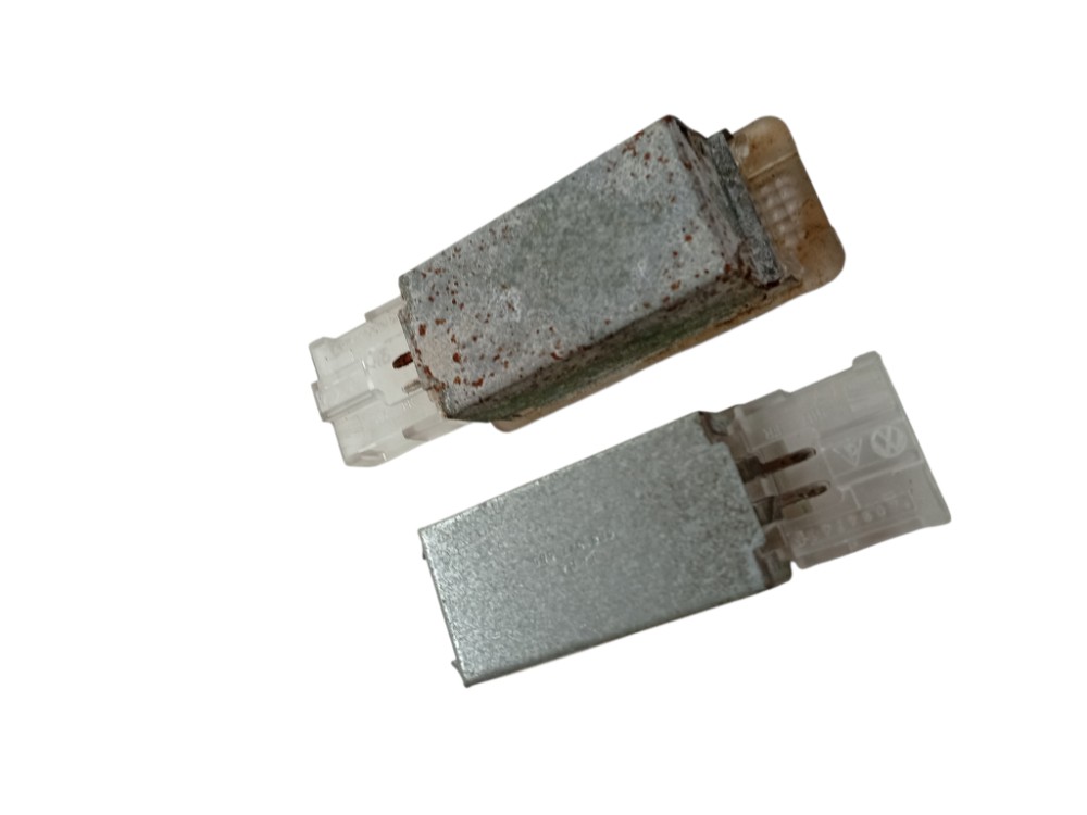 Par Luz Cortesia Porta Luva Volkswagen Touareg 2005 2015 Branca 3