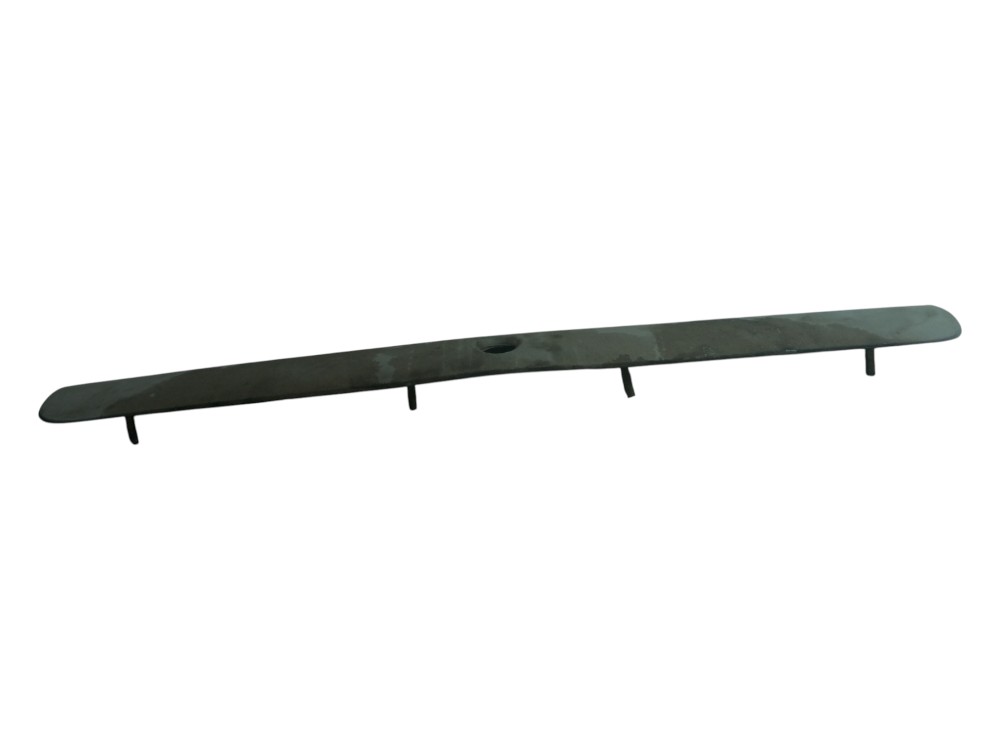 Friso Traseiro Porta Malas Ford Escort Sw 97 99 2000 2003 4