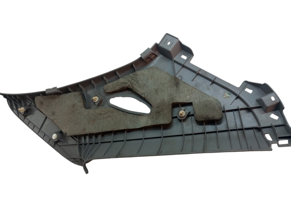 Moldura Coluna Traseira Direita Kia Sorento 2005 2006 2008 Cinza 5