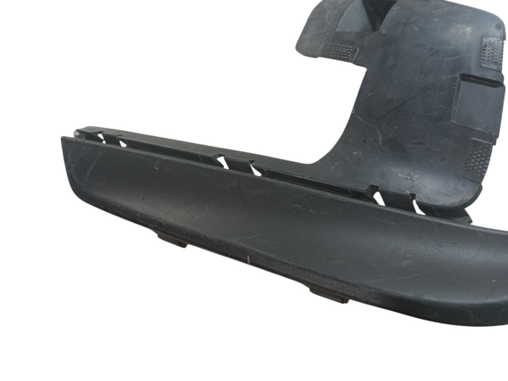 Grade Moldura Farol Tracker Gm 2020 2021 2022 Esquerdo Usado – Preto – Esquerdo 6