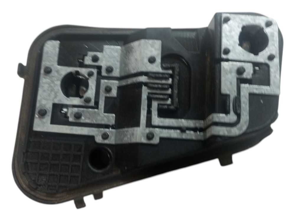 Circuito Lanterna Vw Touareg V8 2005 2015 Traseira Direito/passageiro