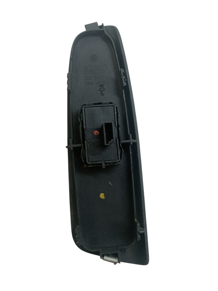 Botão Moldura Vidro Elétrico Direito Fiat Stilo 2003 A 2011 2