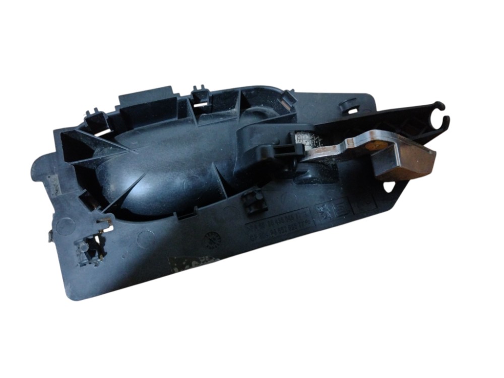 Macaneta Interna Peugeot 307 Dianteira Esquerda 2008 2012 Dianteira