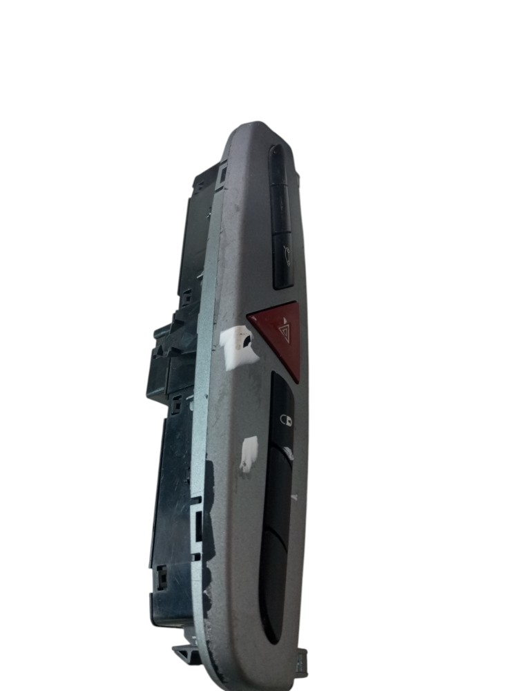 Botao Pisca Alerta Trava Porta Mala Peugeot 308 2014 2018 3