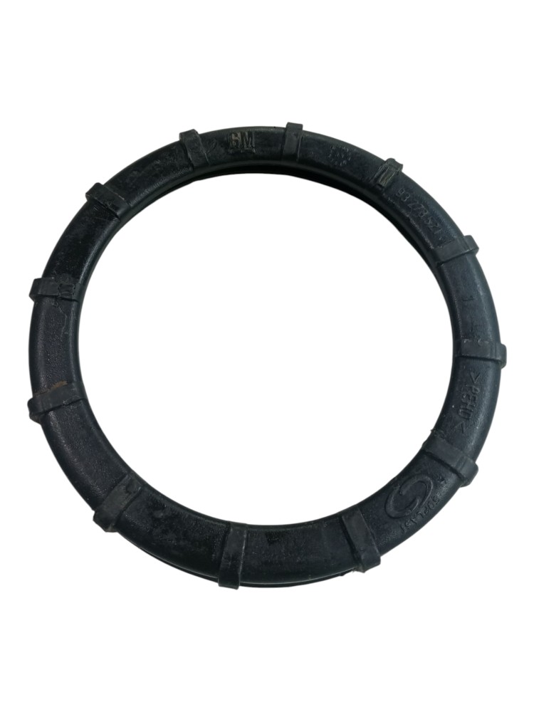 Rosca Fixacao Tampa Combustivel Chevrolet Celta 2006 2015 Preto 1