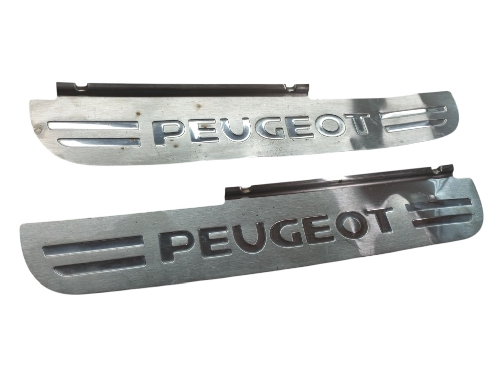Soleira Porta Peugeot 407 2005 2010 Par Dianteiro Usado 4