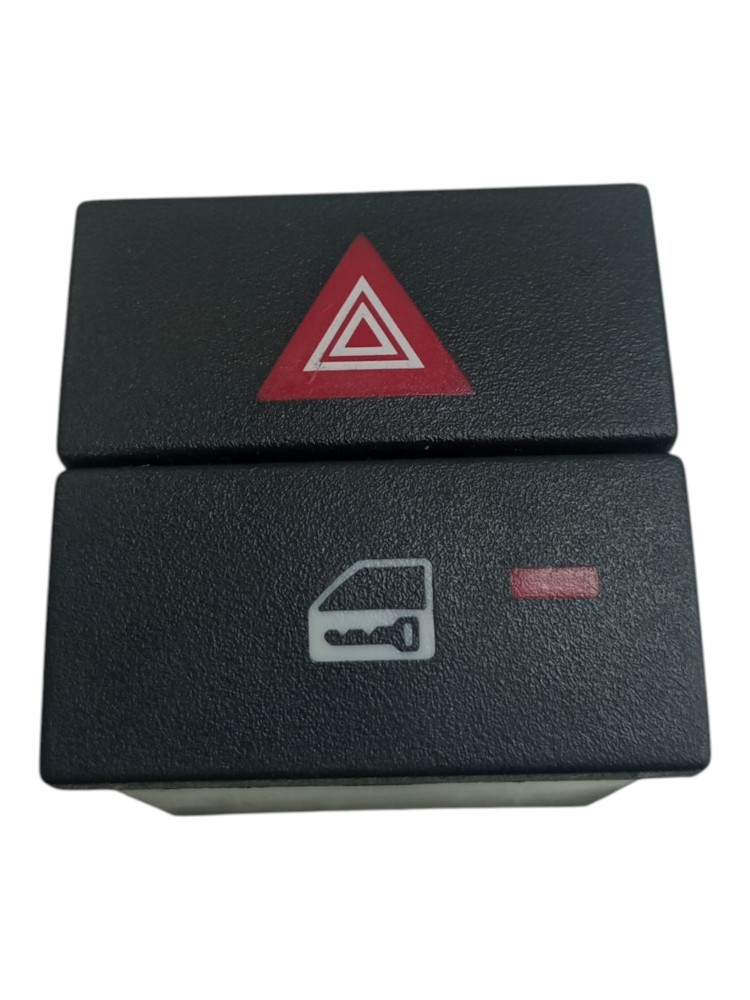Botao Pisca Alerta Chevrolet Vectra 2006 2012 Trava Porta Preto 1