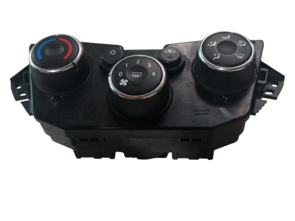 Comando Ar Condicionado Desembacador Vidro Spin 2014 2015 4