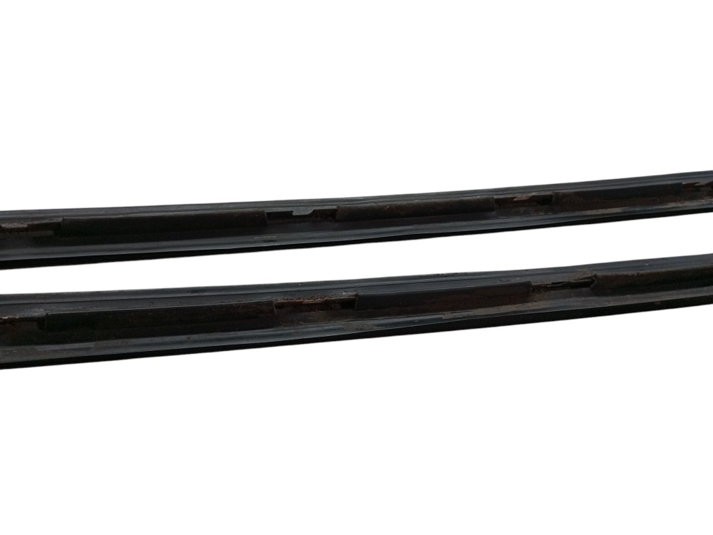 Borracha Externa Parabrisa Forf Mondeo 97 98 99 2001 Par 7