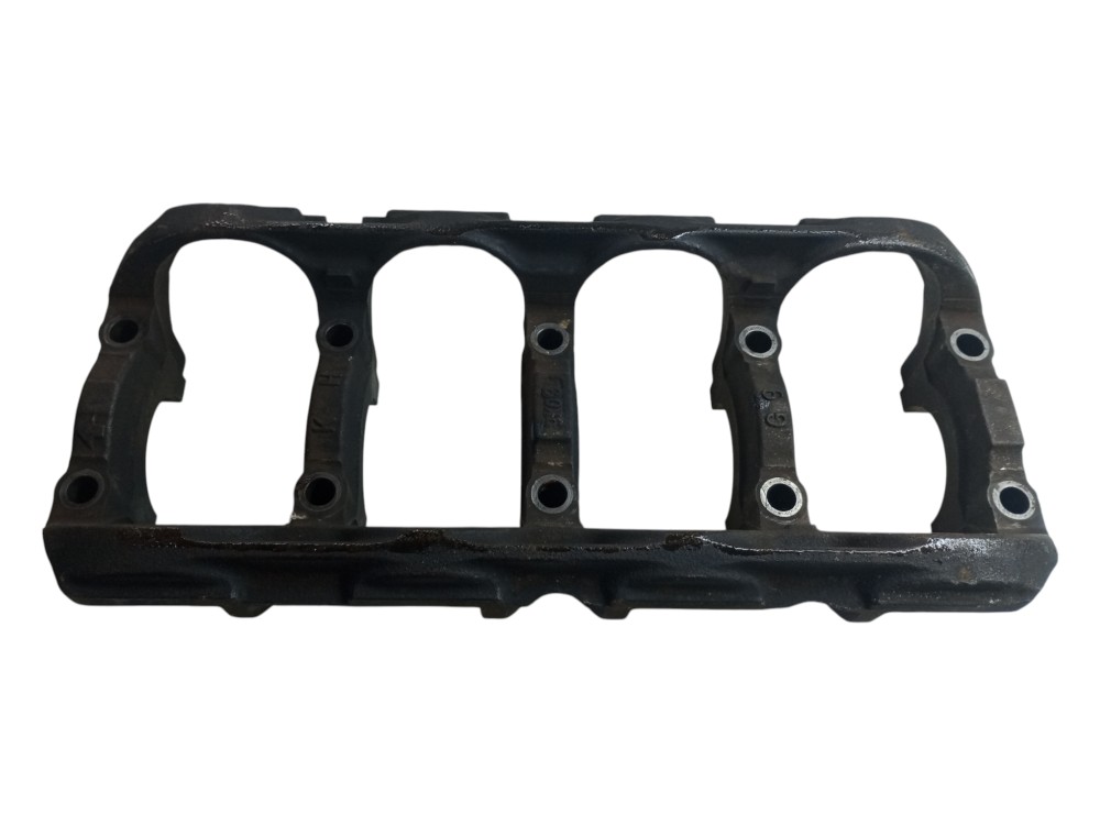 Suporte Mancal Virabrequim Pajero Tr4 2002 2004 2006 Usado 2
