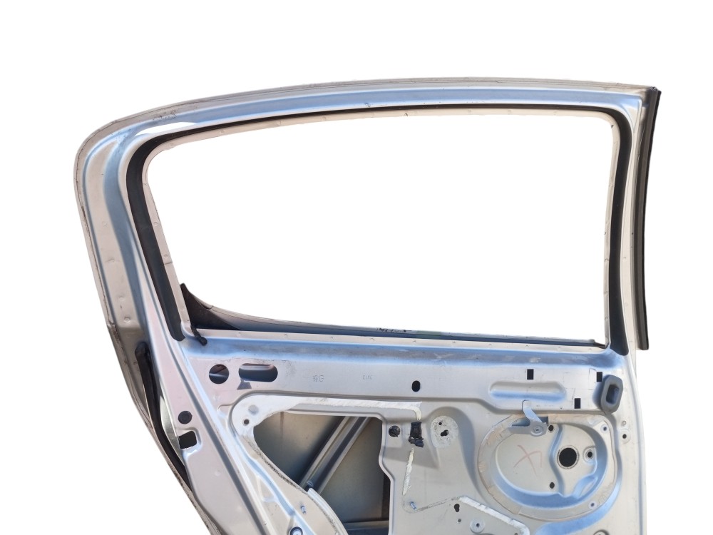 Porta Peugeot 407 2005 2006 2007 2008 Traseira Esquerda Traseira Esquerda Prata 4