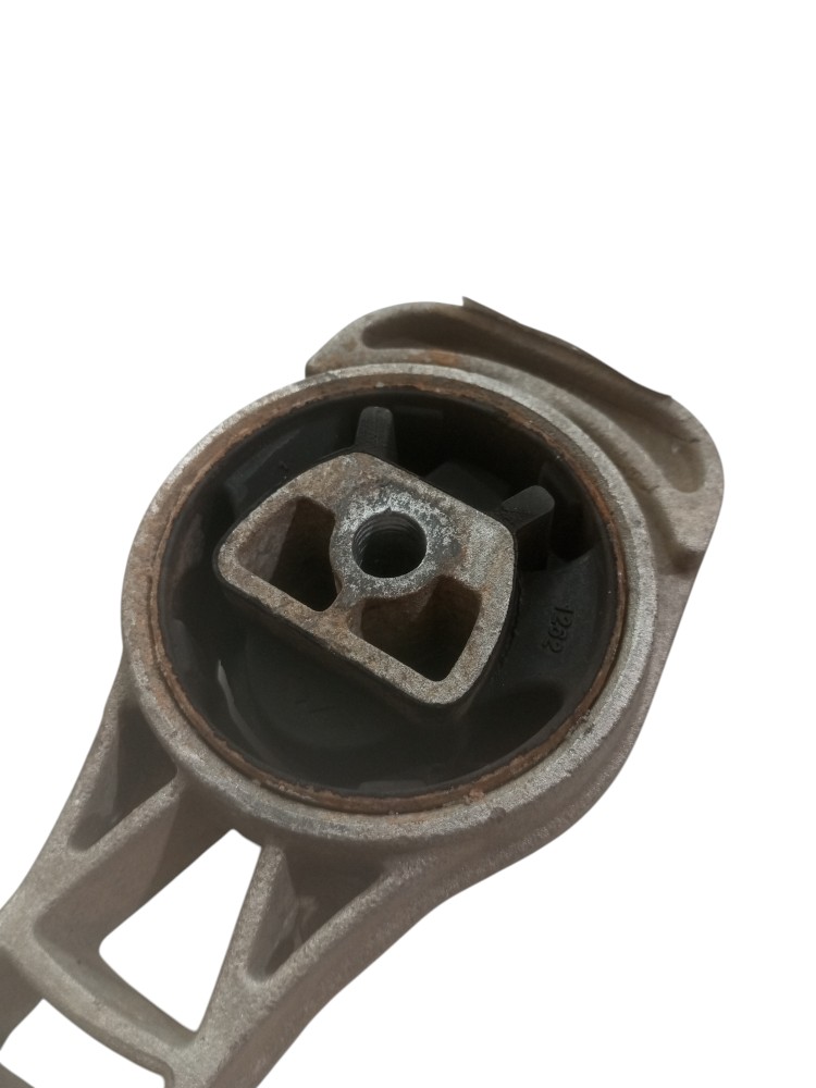 Coxim Suporte Cambio Inferior Spin 1.8 2014 2015 Traseiro Gm 5