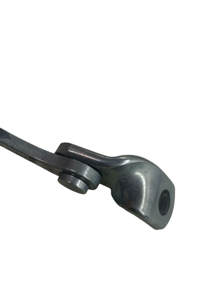 Limitador porta Oroch 1.3 2023  2024  2025 direito usado 3