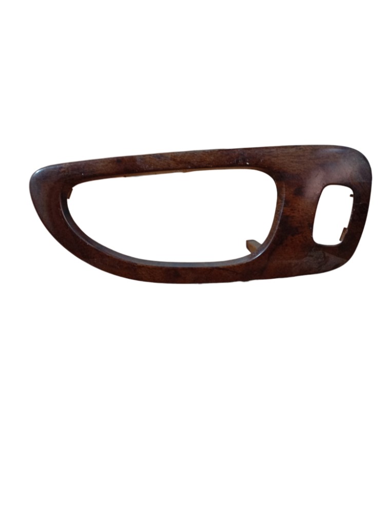 Moldura Macaneta Porta Peugeot 307 2002 2003 2004 2005 2008 Marrom Dianteira/traseira