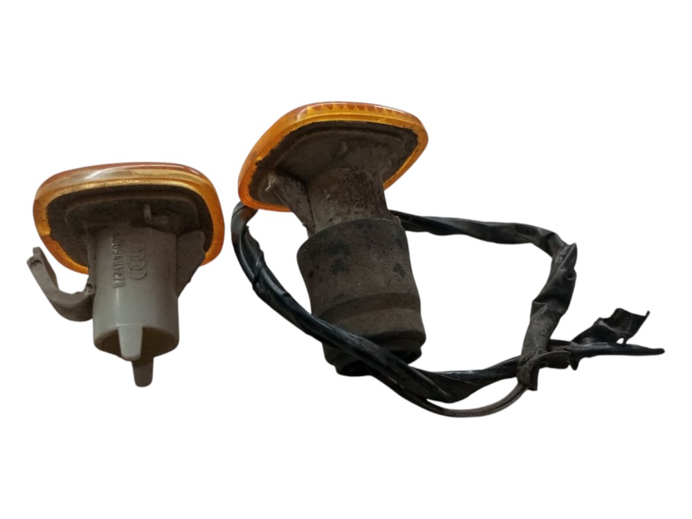Pisca Seta Paralama Audi A3 A4 94 2000 Par Usado 4