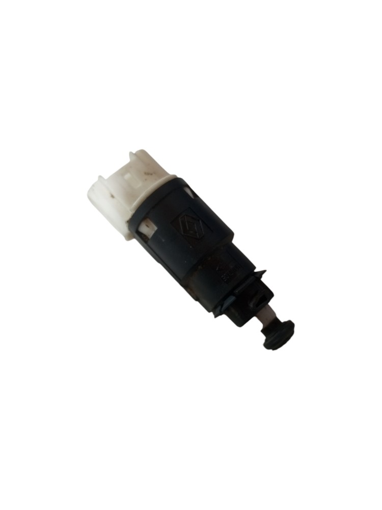 Interruptor Sensor Luz Freio Renault Kwid 2017 2018 2019 8