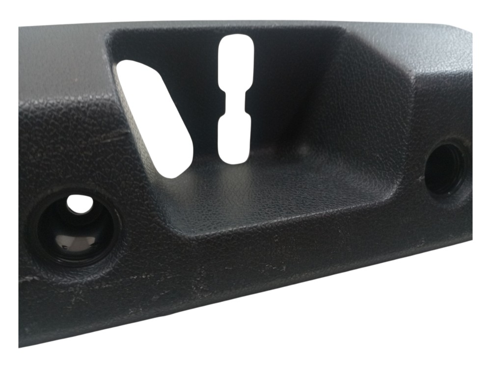 Acabamento Moldura Porta Malas Renault Sandero 2015 2020 4