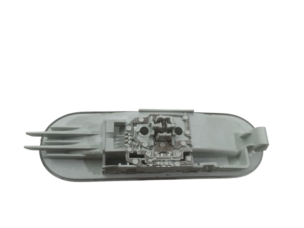 Luz De Teto 1 Botão Renault Oroch 2024 2025 Usado 4