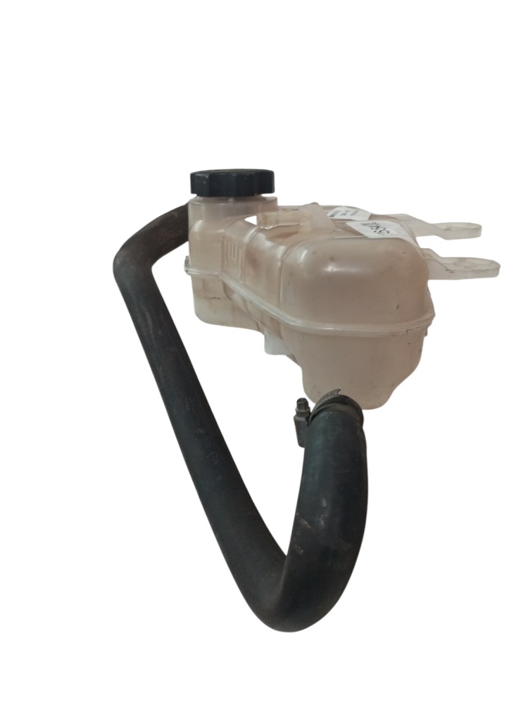 Reservatorio Agua Radiador Spin Onix Prisma Cobalt 2014 2015 3