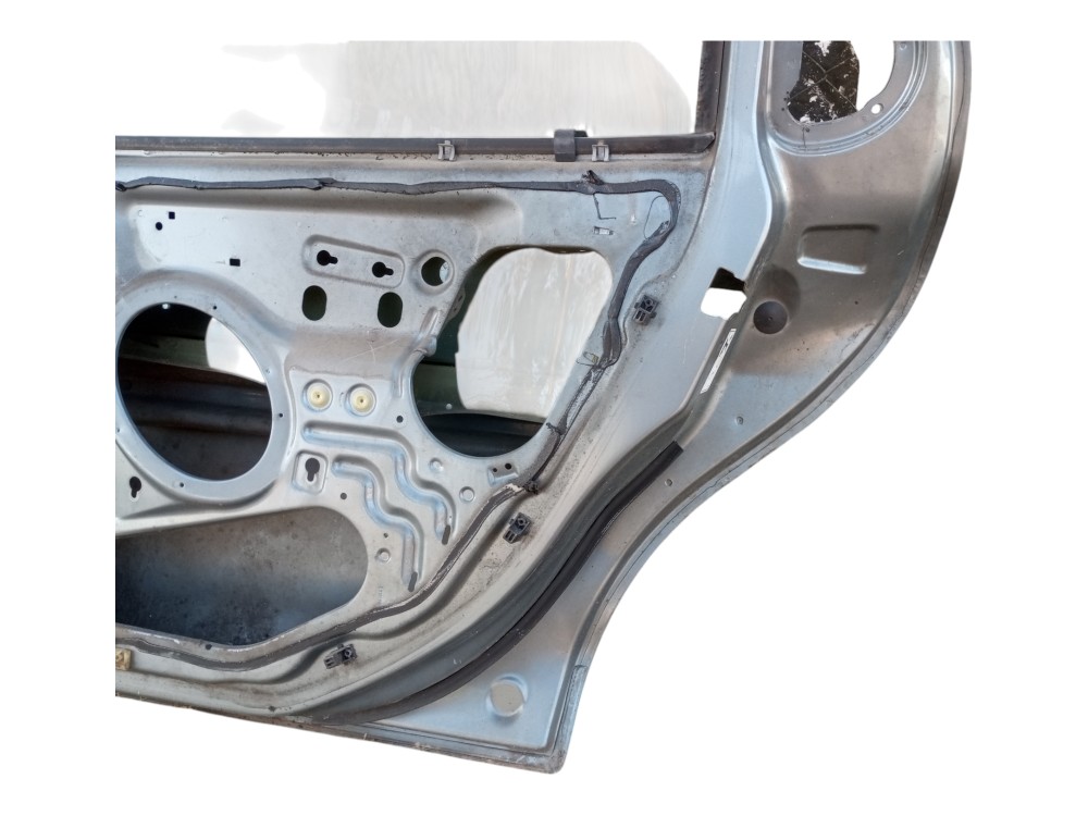 Porta Ford Mondeo 97 98 99 2000 Traseira Direita Usada Traseira Direita A 4
