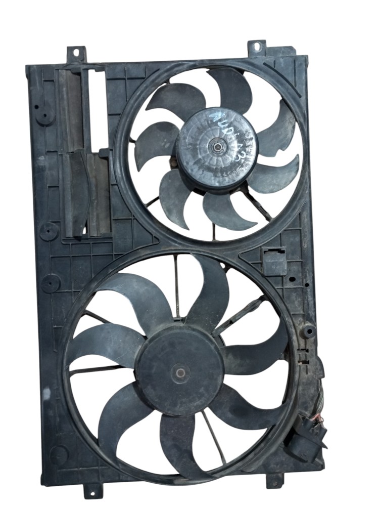 Defletor Ventoinha Radiador Audi A3 2.0 2010 2012 014 Usado 5