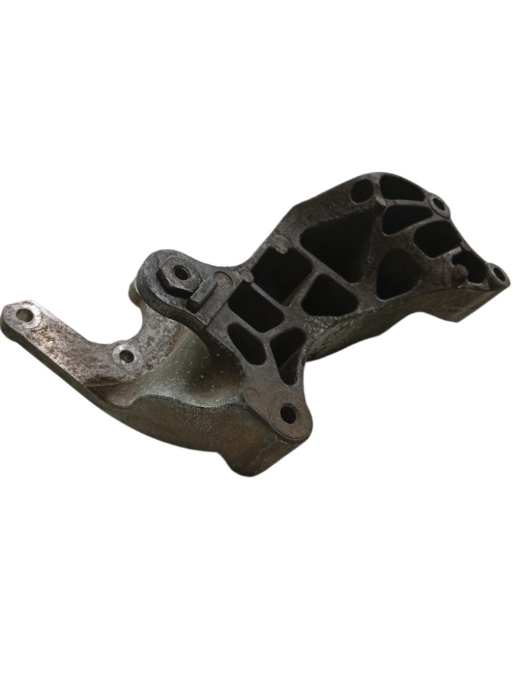 Suporte Bomba Hidraulica Fiat Freemont 2011 2012 2016 2