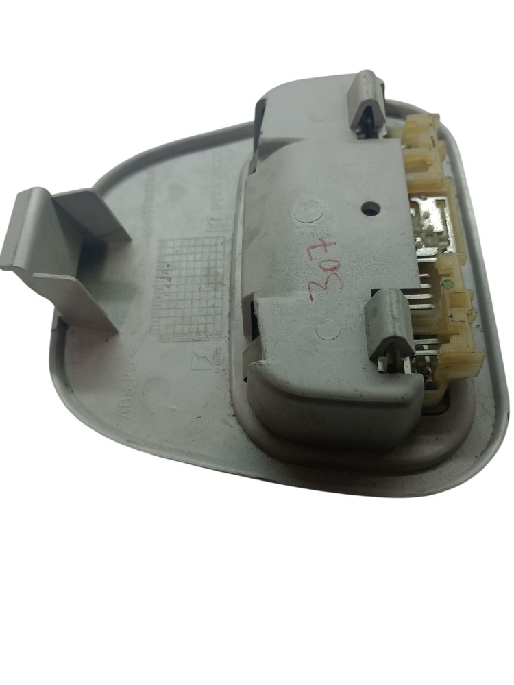 Luz Cortesia Teto Peugeot 307 2008 2009 2010 2012 4