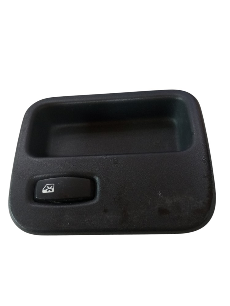 Botao Moldura Trava Vidro Logan Sandero1.6 8v 2008 2010 2012 2