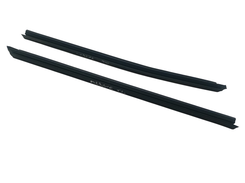 Pestana Guia Vidro Borracha Renault Megane 99 2001 2005 Par 3